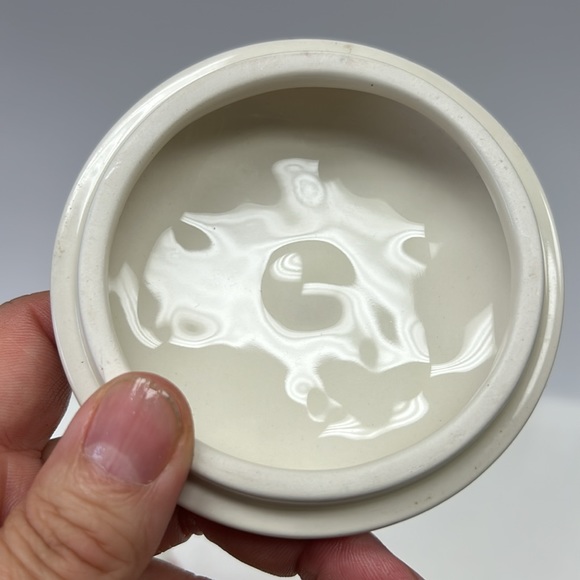 Vintage Mickey & Minnie ceramic treat jar - Picture 7 of 10